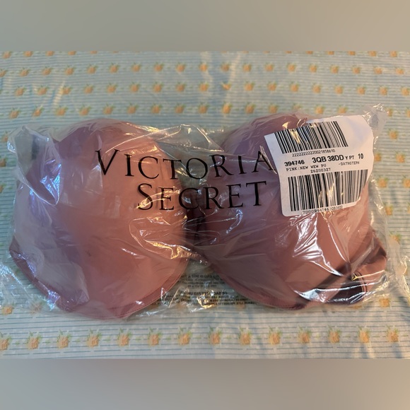NWT Victorias Secret Pink Wear Everywhere Super Push Up Bra 38DD - Picture 2 of 5